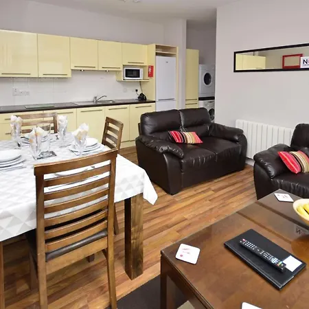 بيت للعطل 701 - *